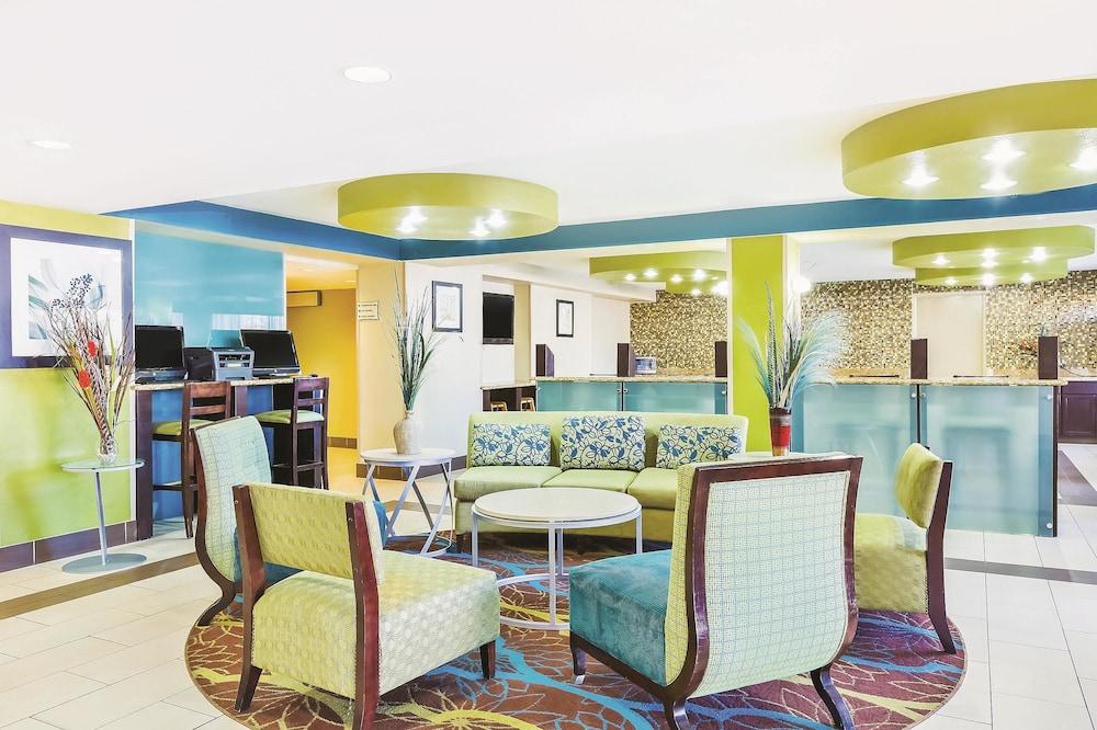 Oakland Airport Arena Hotel Exterior foto