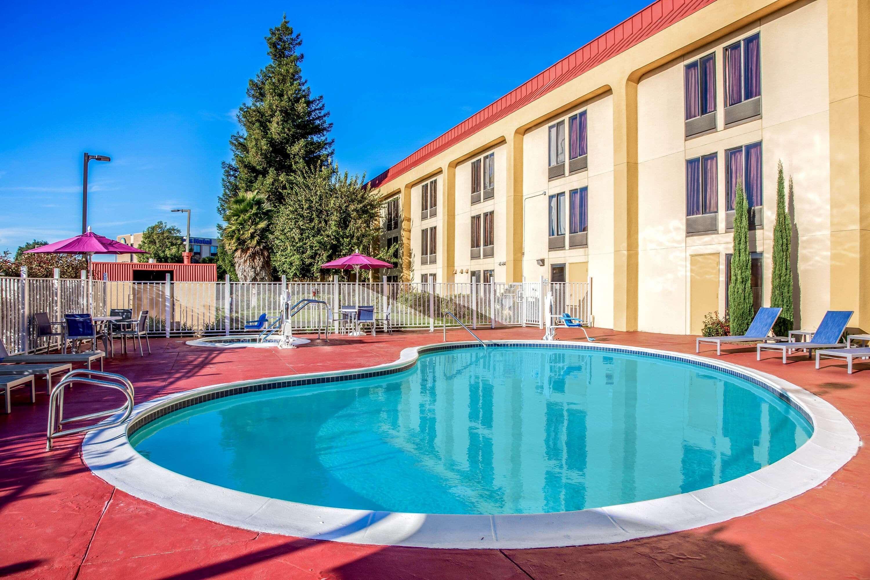 Oakland Airport Arena Hotel Exterior foto