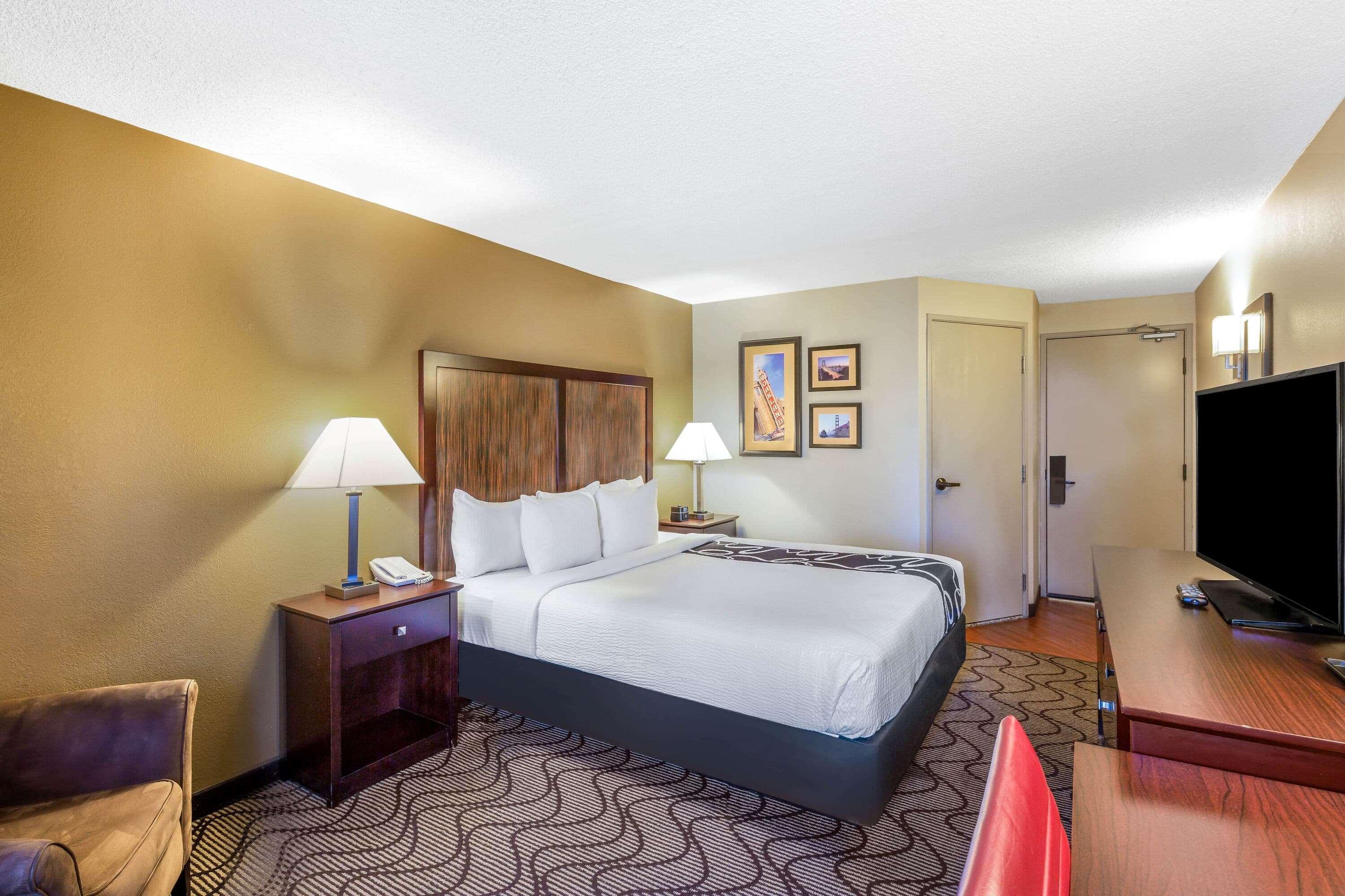 Oakland Airport Arena Hotel Exterior foto