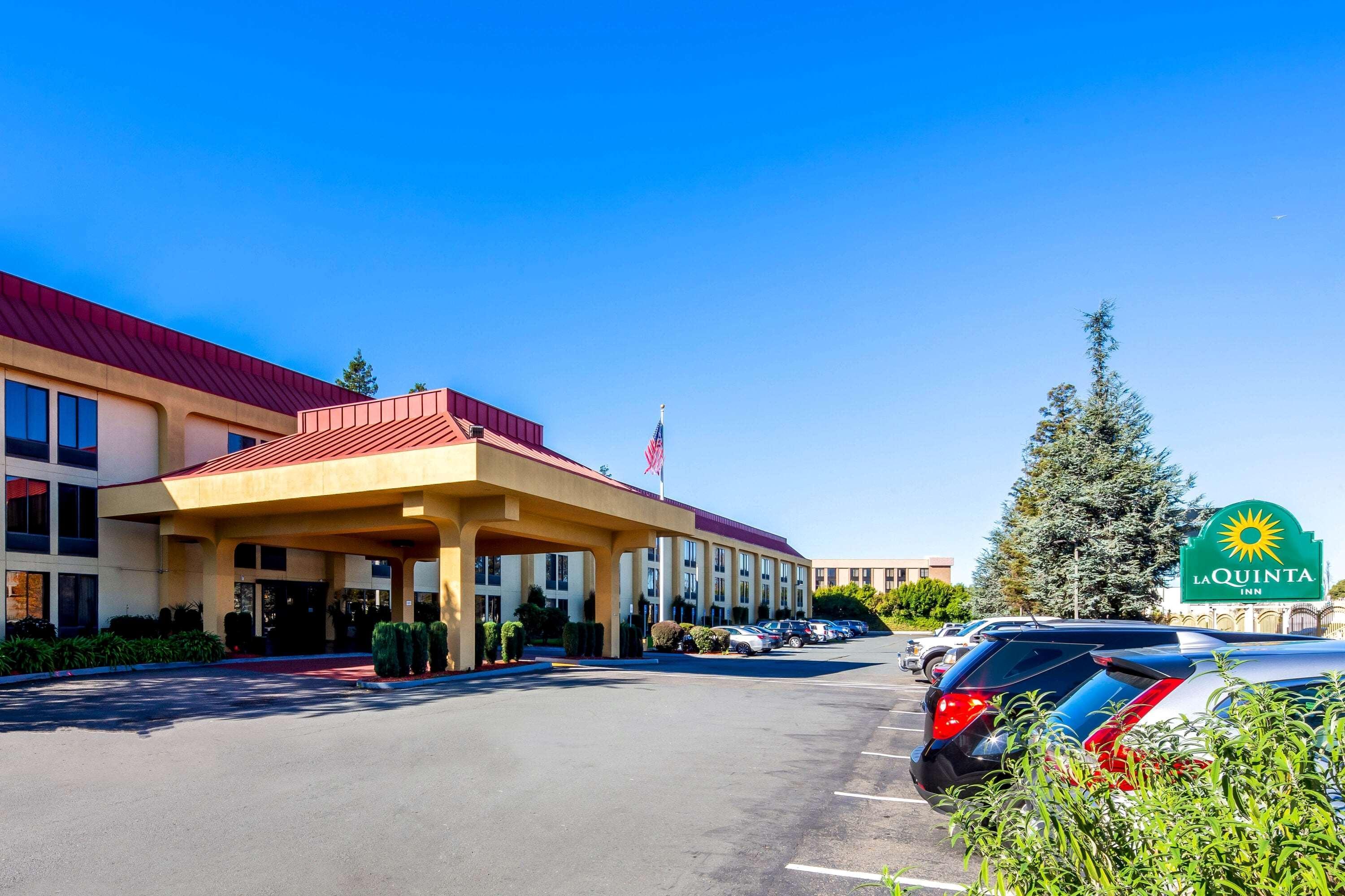 Oakland Airport Arena Hotel Exterior foto