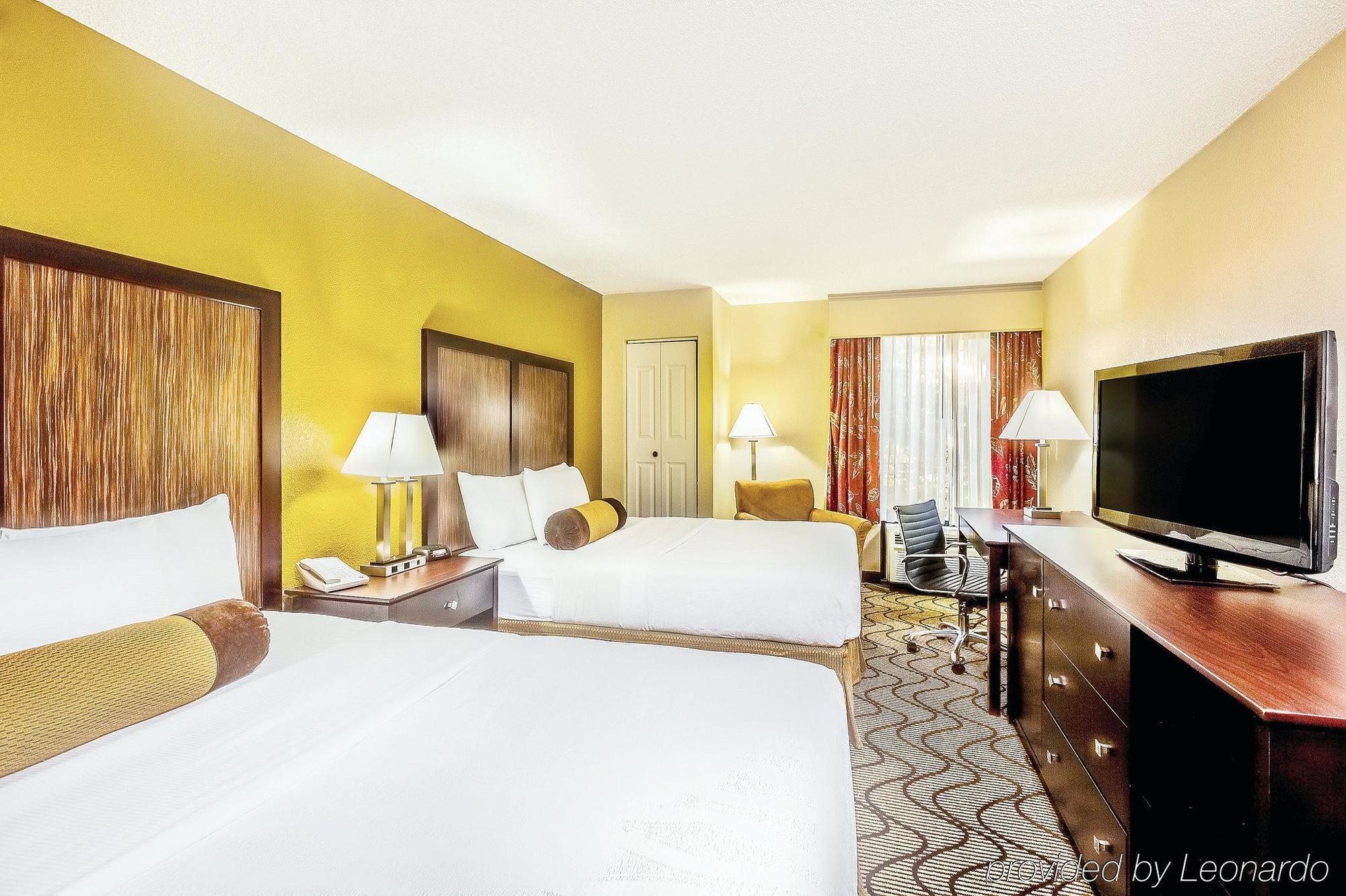 Oakland Airport Arena Hotel Exterior foto